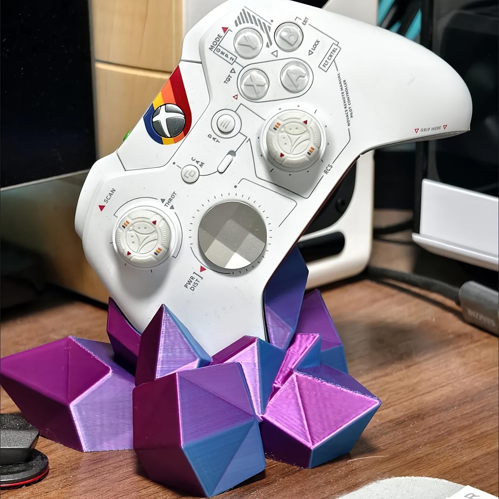 3D Printed Crystal Game Contro – обзор и цена Controller Stand Holder